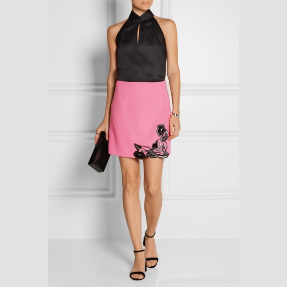Christopher Kane Dresses & Skirts - Christopher Kane Pink Crepe Wool Wrap-Effect Mini Skirt With Art Nouveau Motif